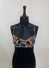 Load image into Gallery viewer, Yasodhra the push up  in Ajrakh