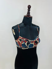 Load image into Gallery viewer, Yasodhra the push up  in Ajrakh