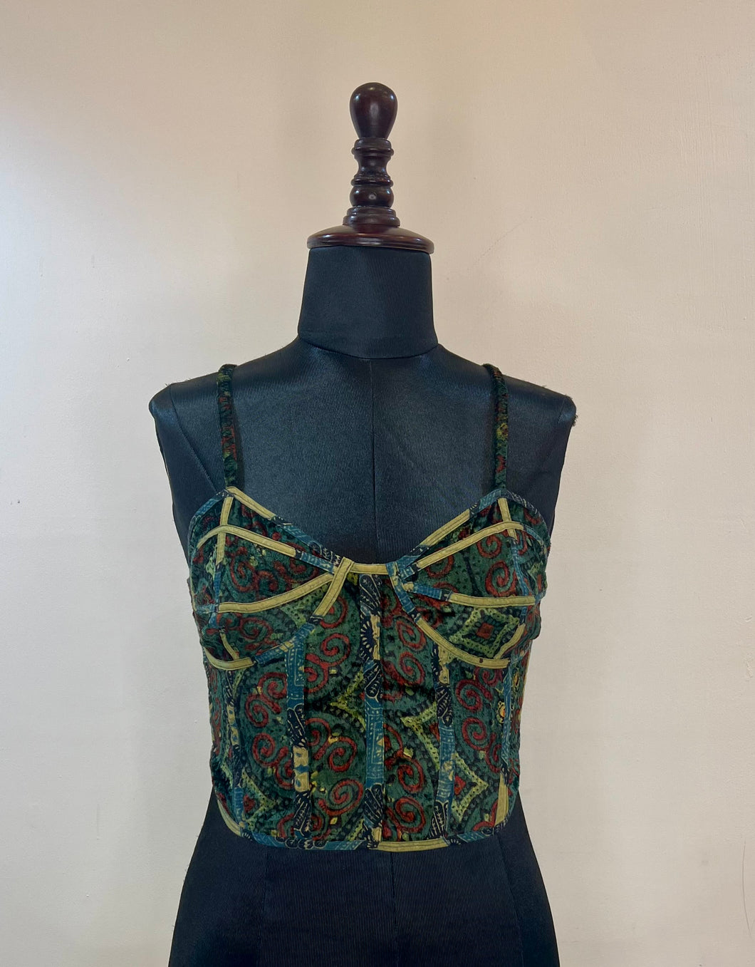 Shobai, the Corset in Velvet & Muslin
